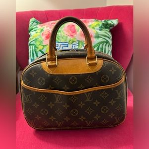 Louis Vuitton Monogram Deauville